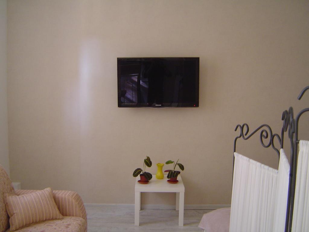 Apartment K. Marksa 5 Hrodna Zimmer foto